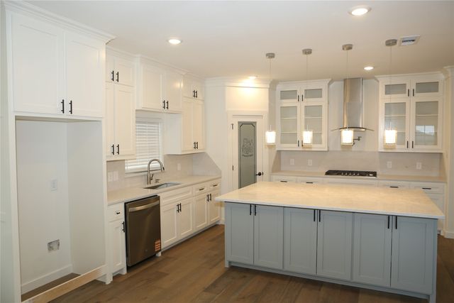 1403 Jefferson Street, Bowie, TX 76230