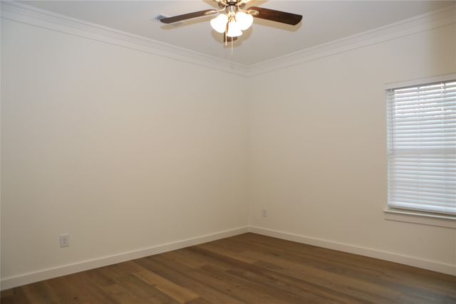 1403 Jefferson Street, Bowie, TX 76230