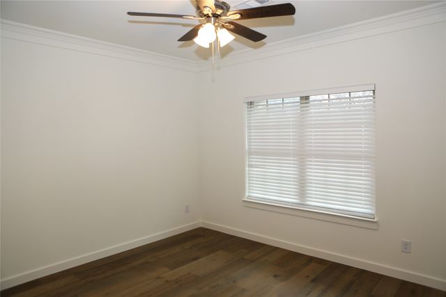 1403 Jefferson Street, Bowie, TX 76230