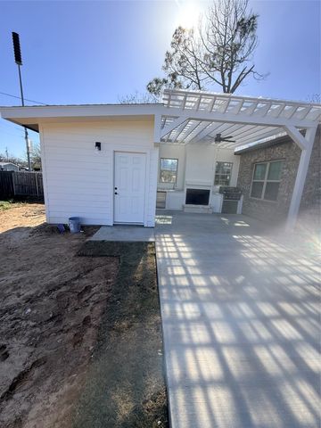 1403 Jefferson Street, Bowie, TX 76230