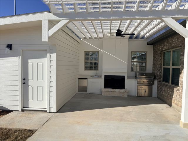 1403 Jefferson Street, Bowie, TX 76230