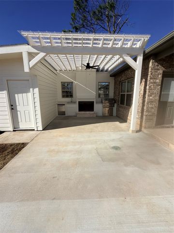 1403 Jefferson Street, Bowie, TX 76230