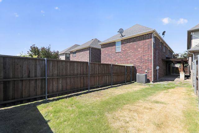 4348 Kestrel Way, Carrollton, TX 75010
