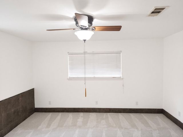 15 Las Flores DR, Wimberley, TX 78676