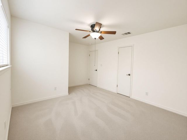 15 Las Flores DR, Wimberley, TX 78676