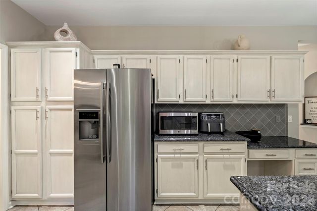 10701 Spring Camp Way, Charlotte, NC 28277