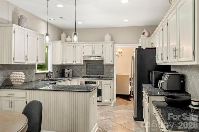 10701 Spring Camp Way, Charlotte, NC 28277