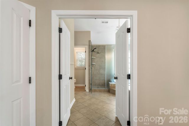 10701 Spring Camp Way, Charlotte, NC 28277