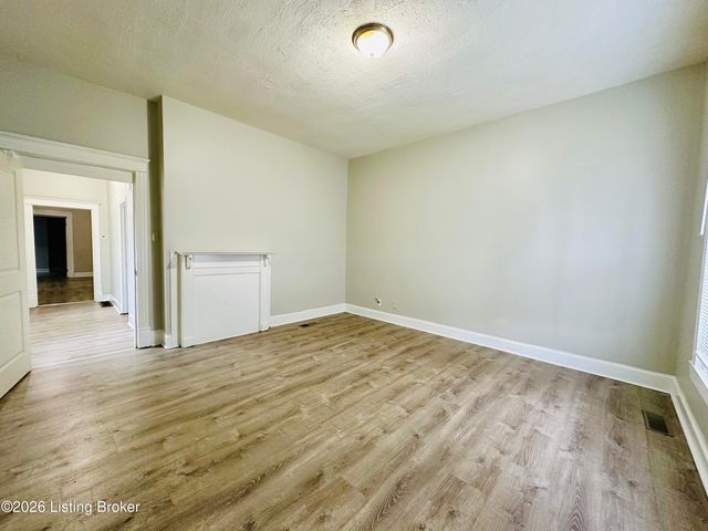 409 N 20th St, Louisville, KY 40203