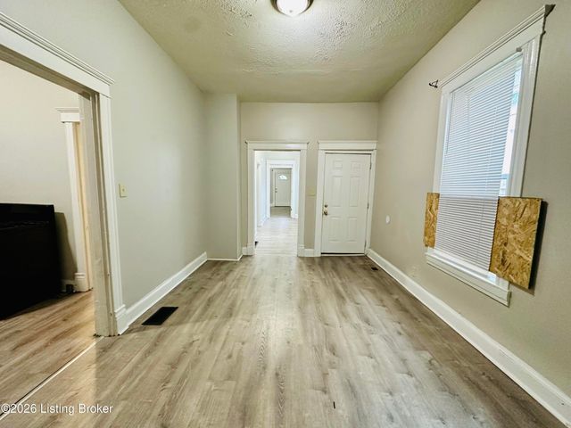 409 N 20th St, Louisville, KY 40203