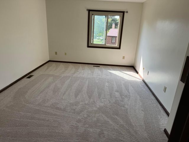 2128 Stowbridge Road, Dublin, OH 43016