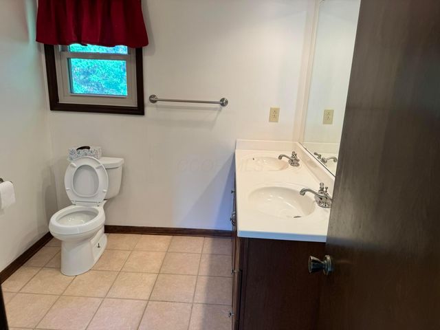 2128 Stowbridge Road, Dublin, OH 43016
