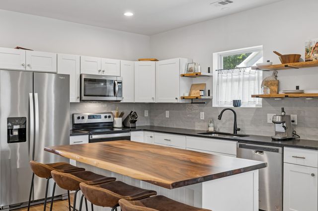430A Hadleys Bend Blvd, Old Hickory, TN 37138