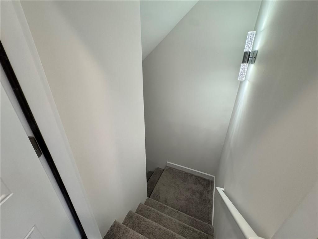 Image 23 of property listing at 9240 Prestwick Club Drive, Duluth, GA 30097