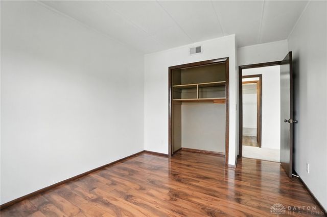 1016 Hidden Landing Trail F, Dayton, OH 45449