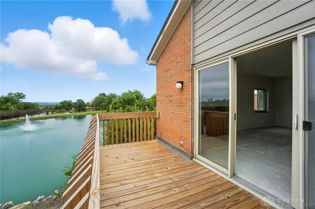 1016 Hidden Landing Trail F, Dayton, OH 45449
