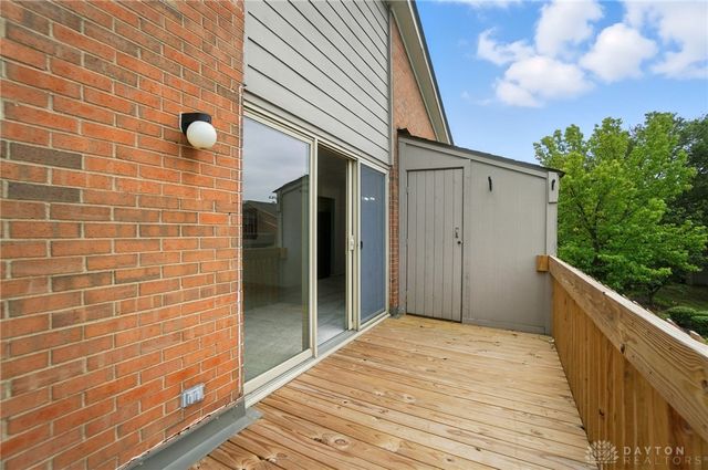 1016 Hidden Landing Trail F, Dayton, OH 45449