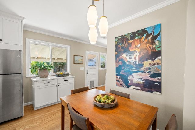 847 56th St, Sacramento, CA 95819