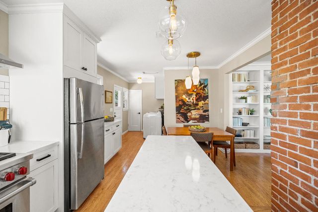 847 56th St, Sacramento, CA 95819