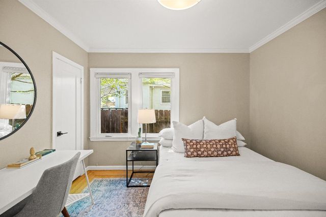 847 56th St, Sacramento, CA 95819