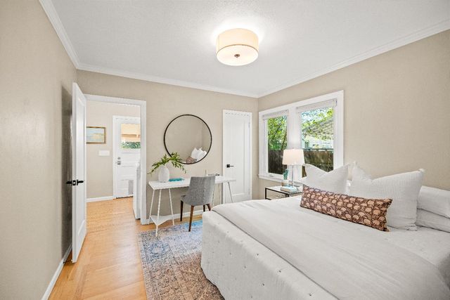 847 56th St, Sacramento, CA 95819