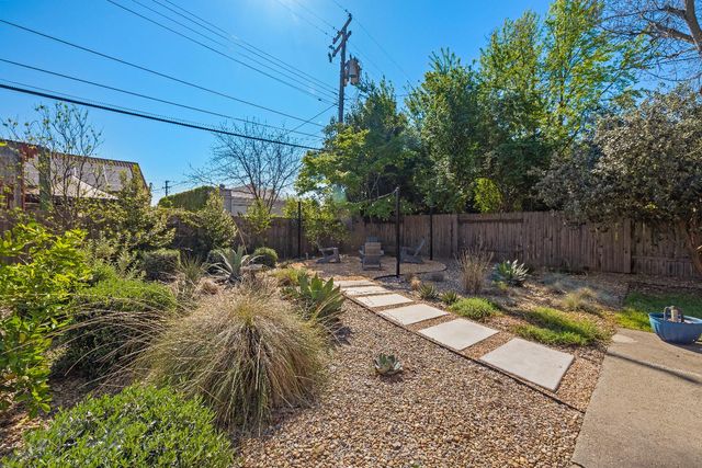 847 56th St, Sacramento, CA 95819