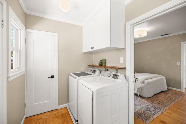 847 56th St, Sacramento, CA 95819