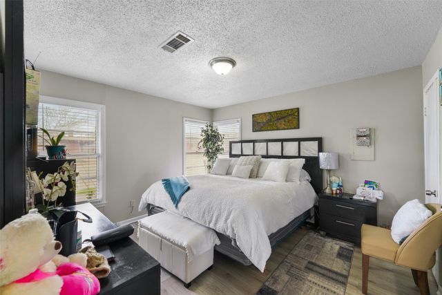 3524 Fossil Drive, Fort Worth, TX 76111