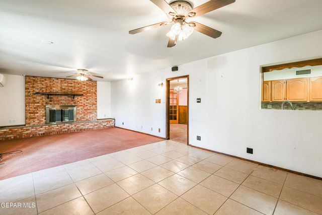 5404 RAYMOND TELLES Drive, El Paso, TX 79924