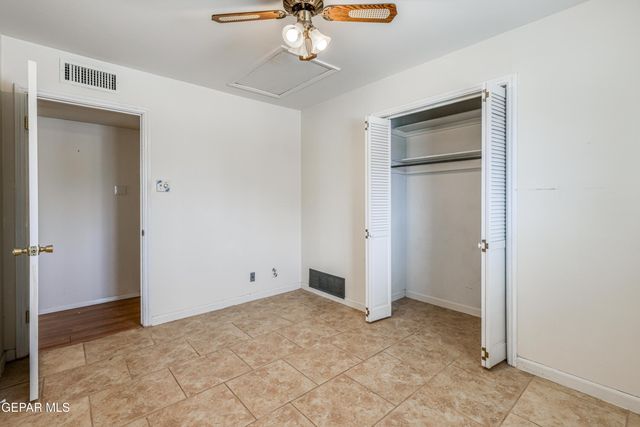 5404 RAYMOND TELLES Drive, El Paso, TX 79924