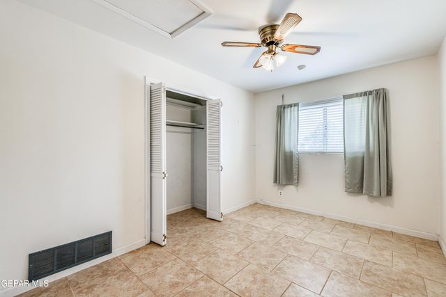 5404 RAYMOND TELLES Drive, El Paso, TX 79924