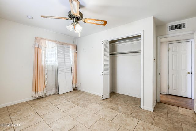 5404 RAYMOND TELLES Drive, El Paso, TX 79924