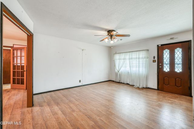 5404 RAYMOND TELLES Drive, El Paso, TX 79924