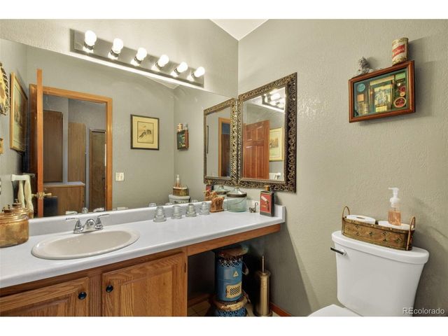 1445 Sutherland St, Manitou Springs, CO 80829