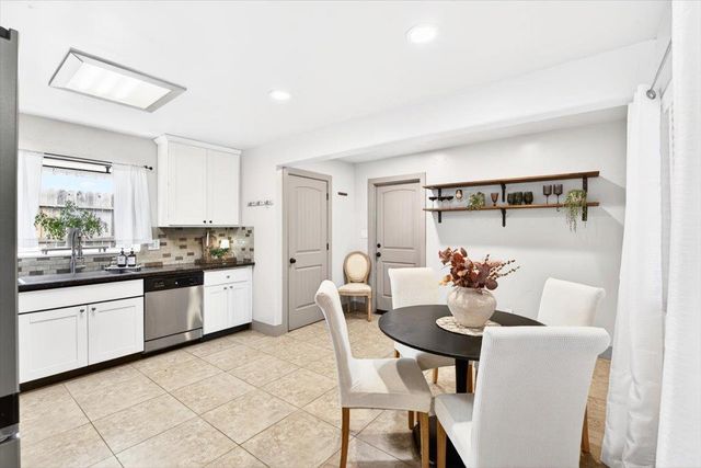 7116 Canaveral Way, North Highlands, CA 95660