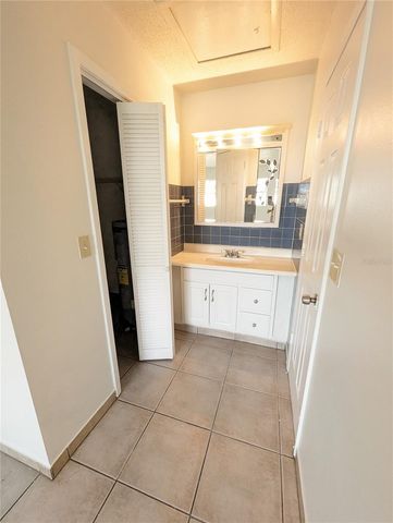 4520 68TH STREET W B, Bradenton, FL 34210