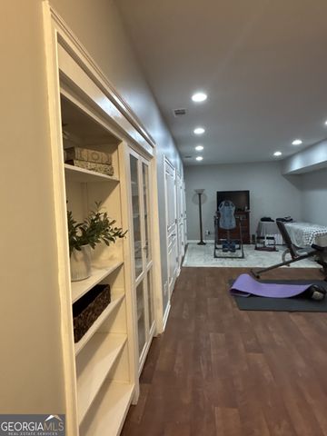 406 Beacon Court, Griffin, GA 30223