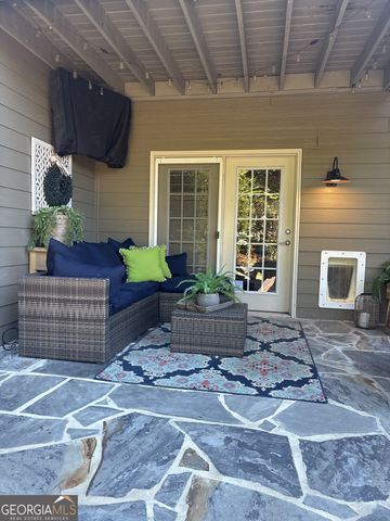 406 Beacon Court, Griffin, GA 30223