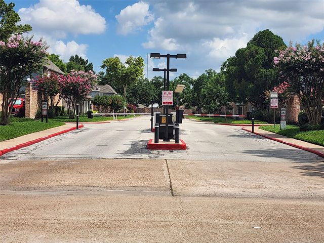 11002 Hammerly Boulevard 172, Houston, TX 77043