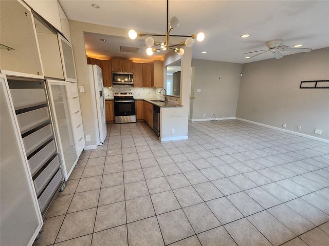 11002 Hammerly Boulevard 172, Houston, TX 77043