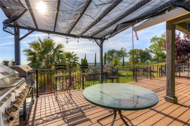 3929 Pardes Way, Paradise, CA 95969