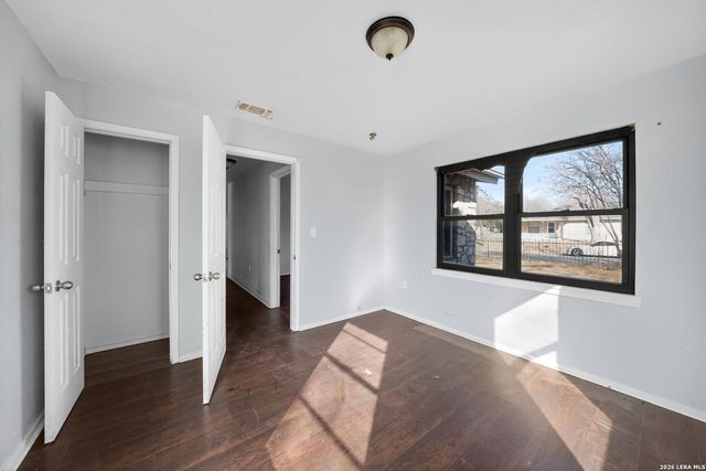 761 Avenue F, Poteet, TX 78065