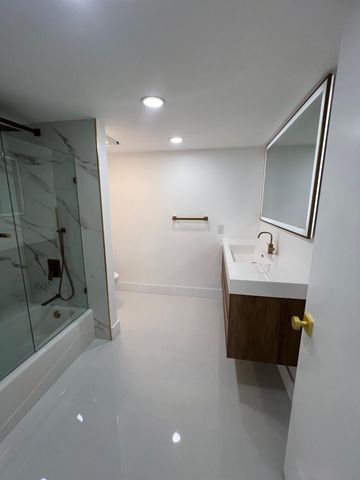 108 Lakeshore Drive, North Palm Beach, FL 33408