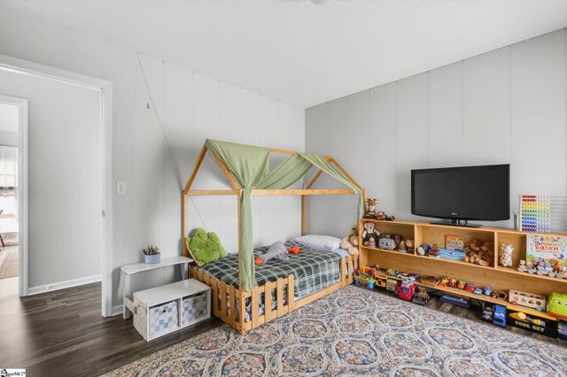 531 Everette Butler Drive, Inman, SC 29349