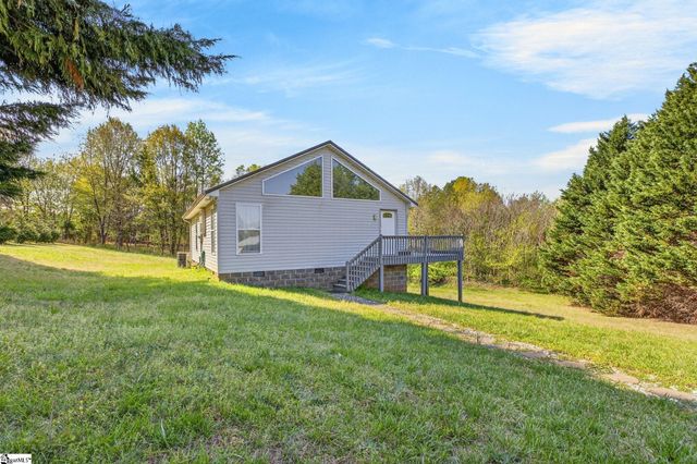 531 Everette Butler Drive, Inman, SC 29349