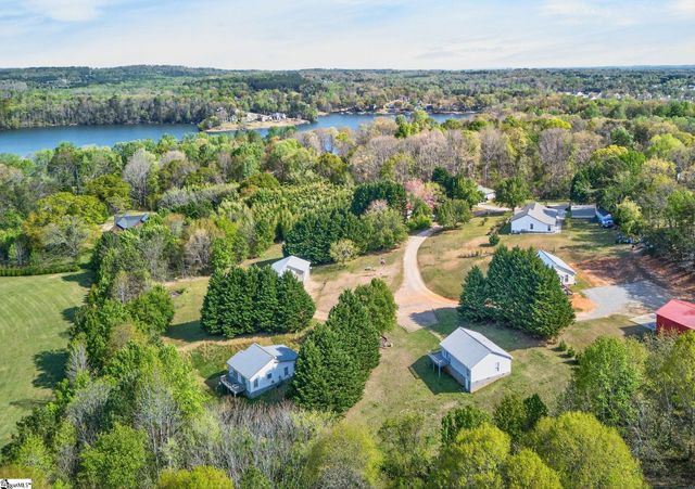 531 Everette Butler Drive, Inman, SC 29349