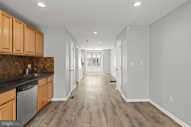 2310 E CABOT ST, Philadelphia, PA 19125