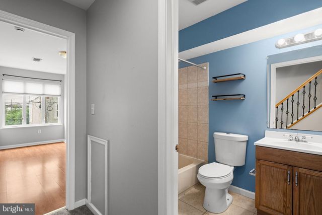 2310 E CABOT ST, Philadelphia, PA 19125