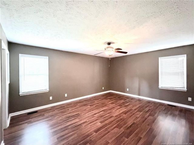 1530 Redbud Drive, Fayetteville, NC 28311