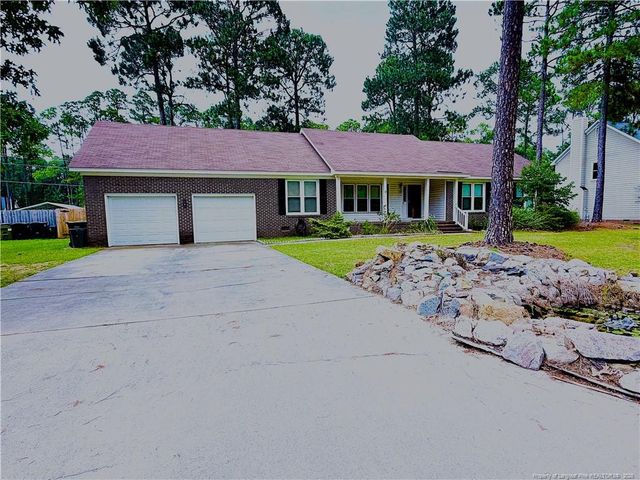 1530 Redbud Drive, Fayetteville, NC 28311